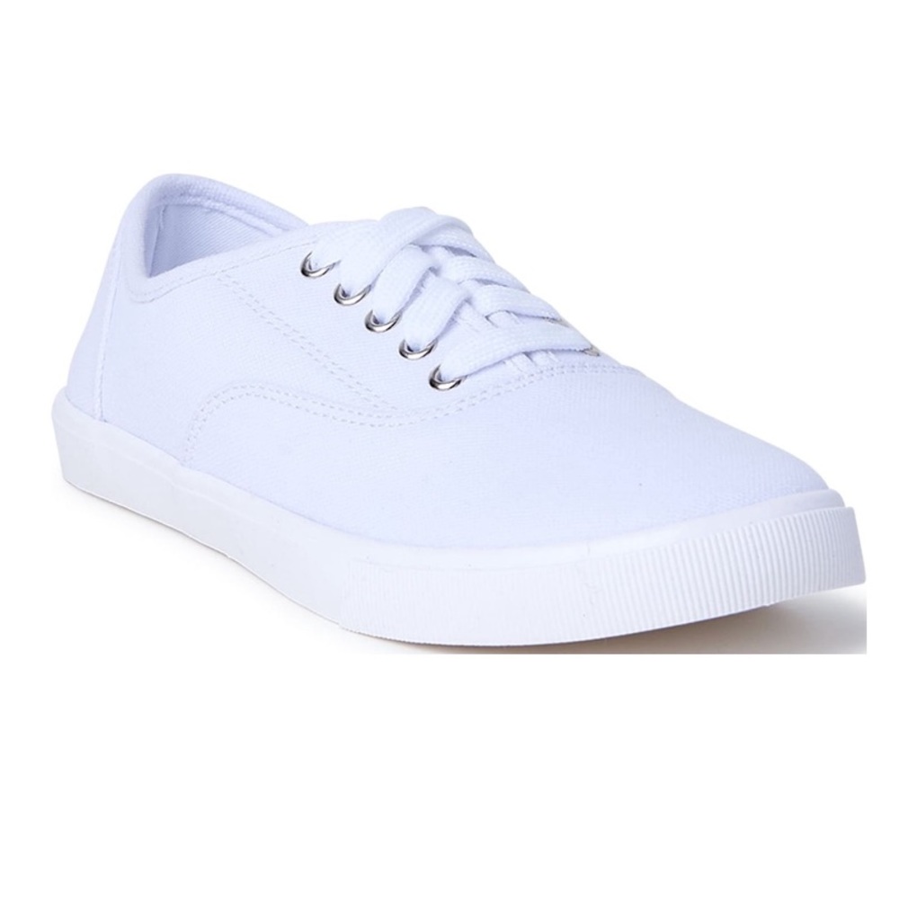 NWT wide size Time and Tru Women's Casual Lace up Sneakers